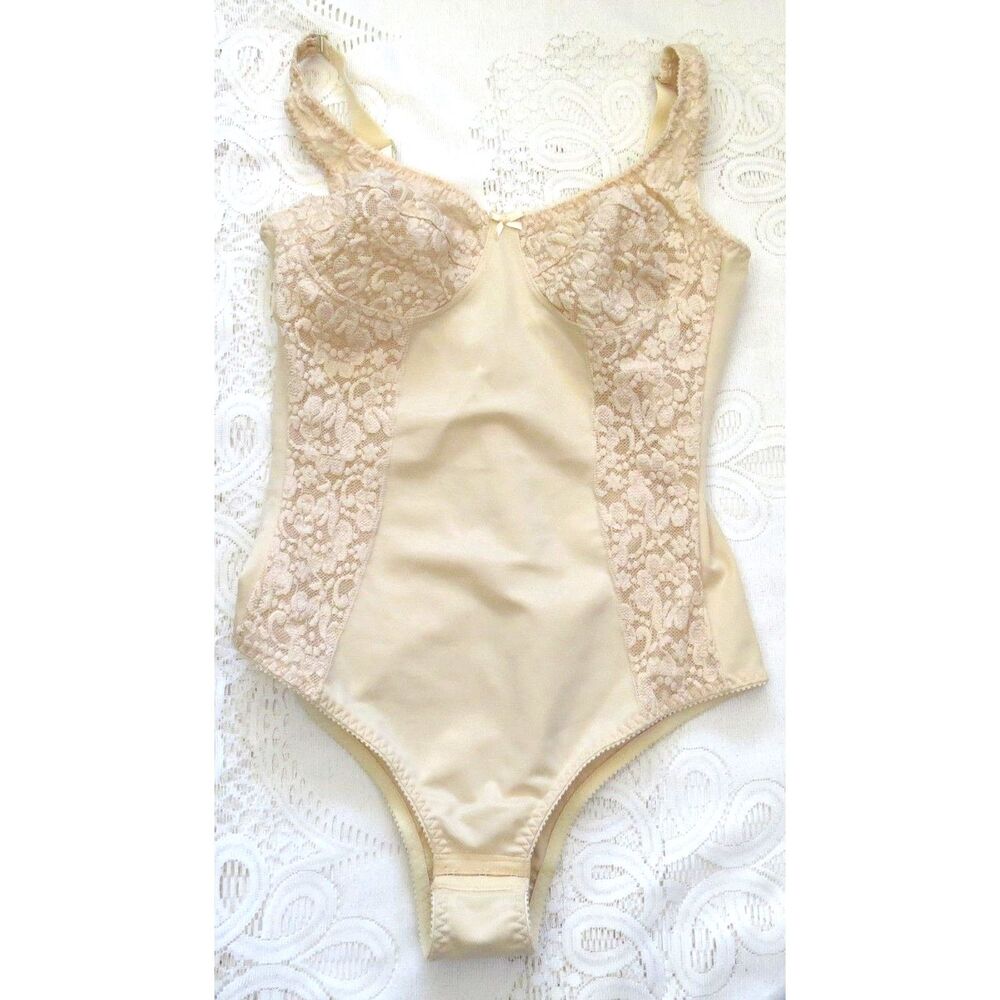 Vintage Esbelt Brazilian Shapewear Firm Control  Bodysuit Cream  GG (XL) NWOT
